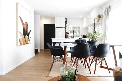 Photo of property in 42 Park Avenue, Papatoetoe, Auckland, 2025