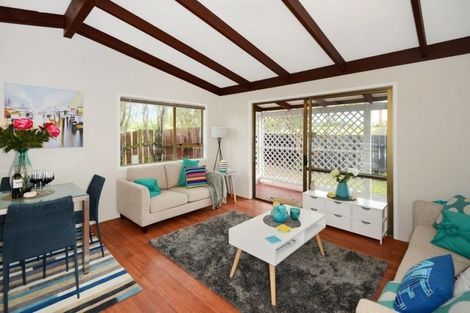 Photo of property in 1/81 Fairclough Road, Beach Haven, Auckland, 0626