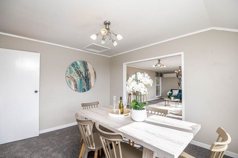 Photo of property in 14 Old Coach Road, Johnsonville, Wellington, 6037