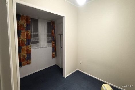 Photo of property in 1/50 Clyde Street, Island Bay, Wellington, 6023