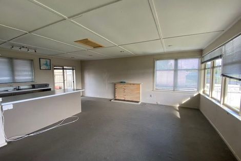 Photo of property in 7 Sheehan Road, Te Atatu South, Auckland, 0610