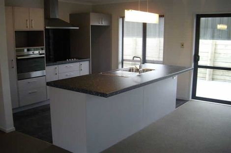 Photo of property in 24 Sunstone Crescent, Brown Owl, Upper Hutt, 5018