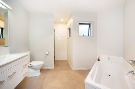 Photo of property in 39 County Heights Drive, Aokautere, Palmerston North, 4471