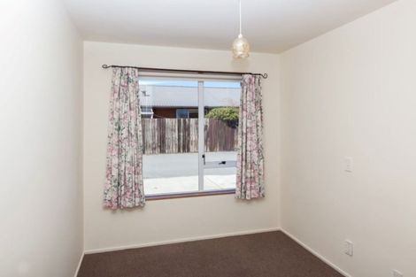 Photo of property in 2/143 Clarence Street, Riccarton, Christchurch, 8011