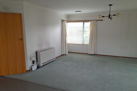 Photo of property in 9 Edgecombe Court, Roslyn, Palmerston North, 4414