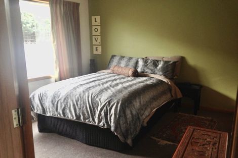 Photo of property in 2/3 Binstead Place, Avondale, Christchurch, 8061