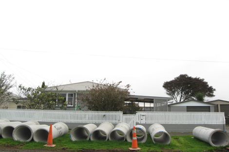 Photo of property in 24 Brookes Terrace, Waitara, 4320