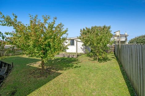 Photo of property in 15 Kawau View Road, Snells Beach, 0920