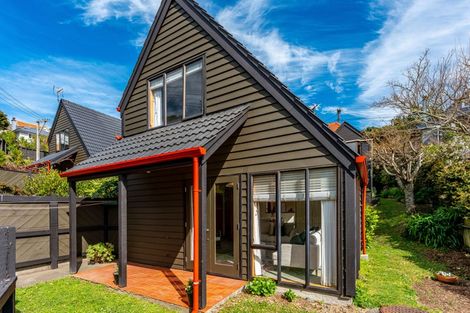 Photo of property in 1/8 Roscoe Terrace, Wadestown, Wellington, 6012