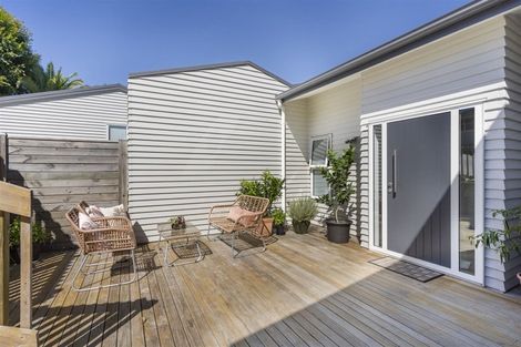 Photo of property in 35a Taurus Crescent, Beach Haven, Auckland, 0626