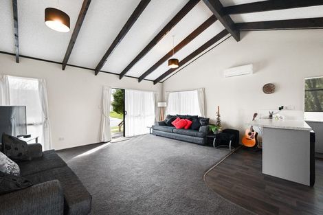 Photo of property in 68 Garland Drive, St Andrews, Hamilton, 3200