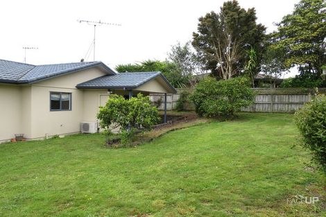 Photo of property in 26 Reybert Place, Massey, Auckland, 0614