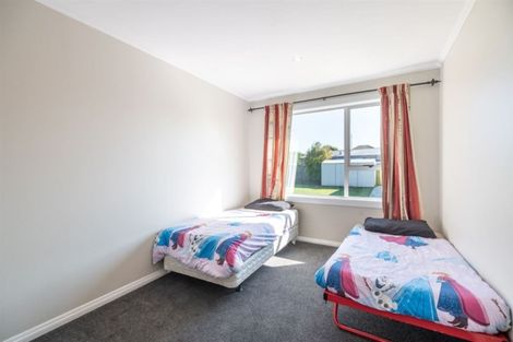 Photo of property in 30 Dickson Crescent, Hornby, Christchurch, 8042