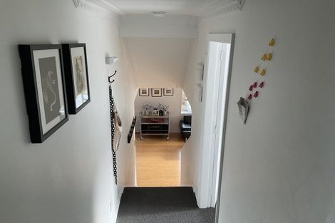 Photo of property in 9 Foster Terrace, Lyttelton, 8082