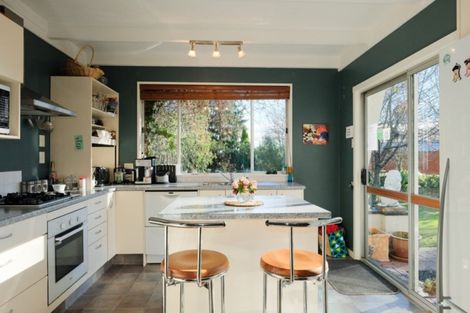 Photo of property in 140 Perth Street, Holmes Hill, Oamaru, 9401