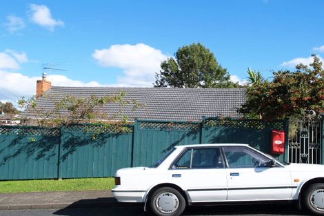 Photo of property in 29 Andrew Road, Howick, Auckland, 2010