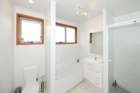 Photo of property in 27 Dunoon Place, Woolston, Christchurch, 8062