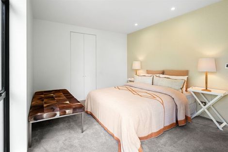 Photo of property in 100 Glandovey Road, Fendalton, Christchurch, 8052