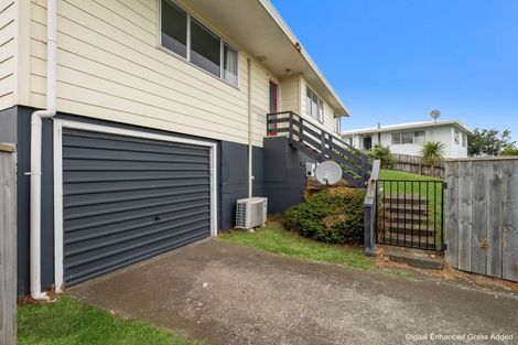Photo of property in 10 Tainui Street, Castlecliff, Whanganui, 4501