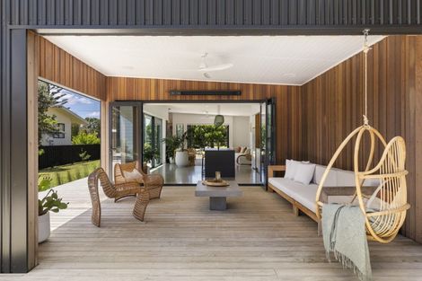 Photo of property in 221 Sylvia Road, Whangamata, 3620