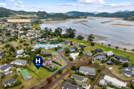 Photo of property in 5 Golden Hills Drive, Pauanui, Hikuai, 3579