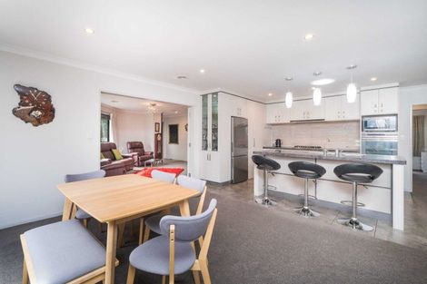 Photo of property in 3 Astelia Court, Milson, Palmerston North, 4414