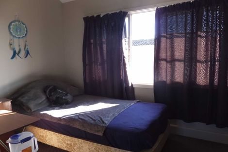 Photo of property in 4/952 Colombo Street, St Albans, Christchurch, 8014