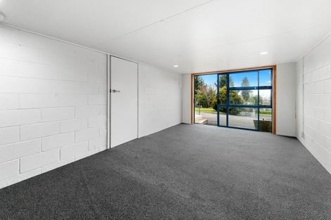 Photo of property in 8 Russell Crescent, Western Heights, Rotorua, 3015