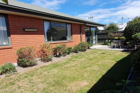 Photo of property in 2/21 Donegal Street, Belfast, Christchurch, 8051