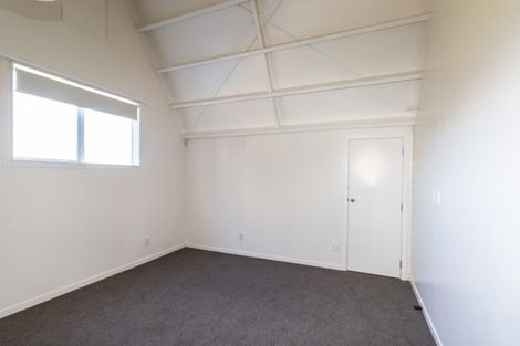 Photo of property in 136 Raroa Road, Aro Valley, Wellington, 6012