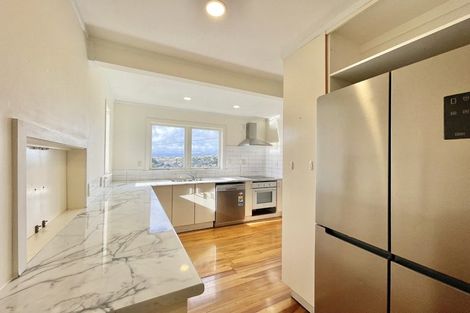 Photo of property in 14 Terawhiti Terrace, Karori, Wellington, 6012