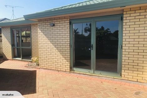 Photo of property in 12 Red Hibiscus Road, Stanmore Bay, Whangaparaoa, 0932