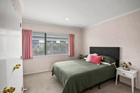 Photo of property in 1/41 Ngaio Street, Strandon, New Plymouth, 4312