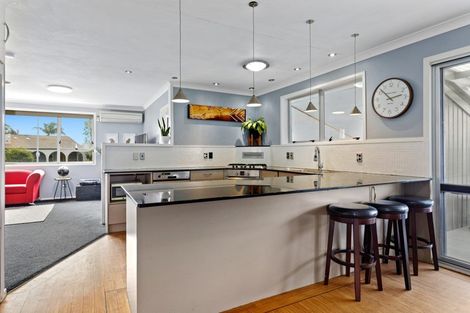 Photo of property in 7 Konini Place, Edgecumbe, 3120