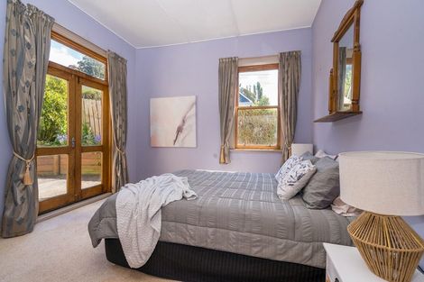 Photo of property in 128 Glen Road, The Glen, Dunedin, 9011