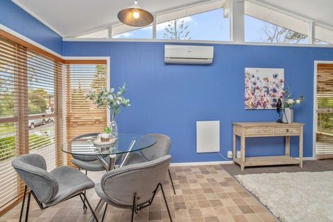 Photo of property in 1/7 The Rosebowl, Sunnyhills, Auckland, 2010