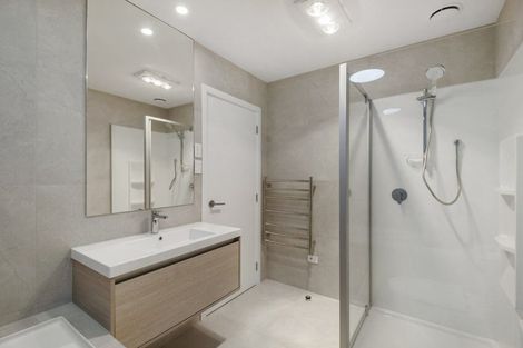 Photo of property in 33 Oyster Drive, Whenuapai, Auckland, 0618