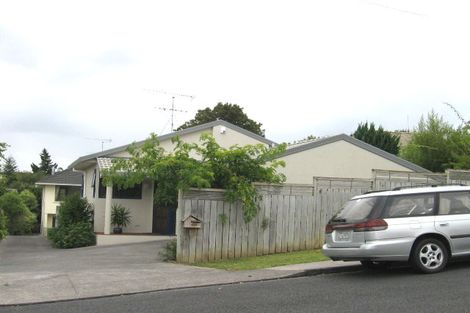 Photo of property in 1/49 Gordon Avenue, Forrest Hill, Auckland, 0620