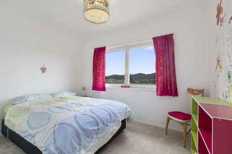 Photo of property in 55 Ruthven Road, Wainuiomata, Lower Hutt, 5014