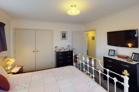 Photo of property in 20 Reeve Street, Levin, 5510