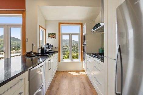 Photo of property in 16 Margaret Street, Wadestown, Wellington, 6012