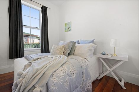 Photo of property in 1/62 Old Wairoa Road, Papakura, 2110