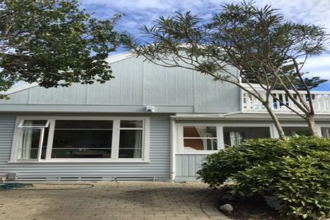 Photo of property in 28 Forest Road, Raumati South, Paraparaumu, 5032