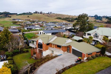 Photo of property in 35 Mcfadden Drive, Mosgiel, 9024