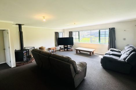 Photo of property in 2 Flemington Road, Aramoho, Whanganui, 4584