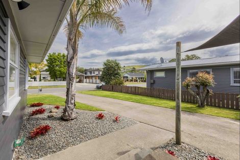 Photo of property in 11 Otatara Road, Taradale, Napier, 4112