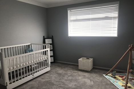 Photo of property in 35 Robert Duncan Road, Belfast, Christchurch, 8051