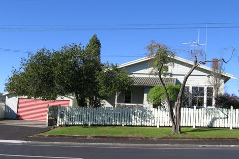 Photo of property in 31 Forest Lake Road, Forest Lake, Hamilton, 3200