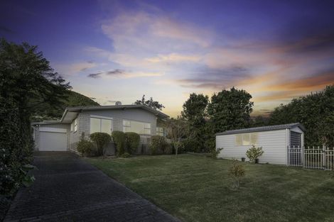 Photo of property in 29 Huia Street, Waikanae, 5036