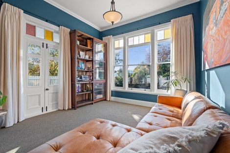 Photo of property in 260-262 High Street North, Carterton, 5713